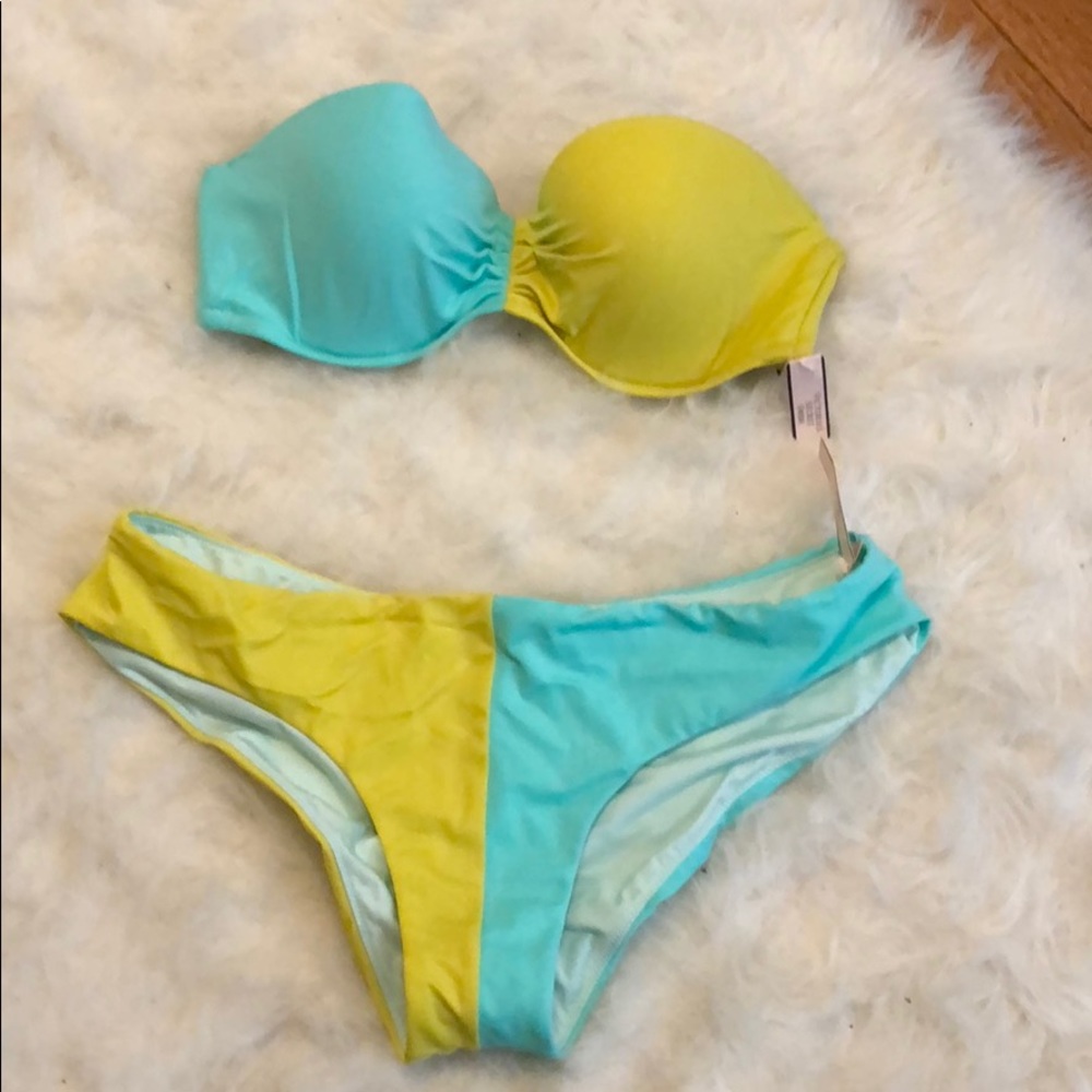 Bathing suit
